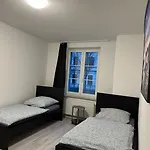 Wunderschoene Ferienwohnung Eisenbahnstrasse In Leipzig Eg Rechts